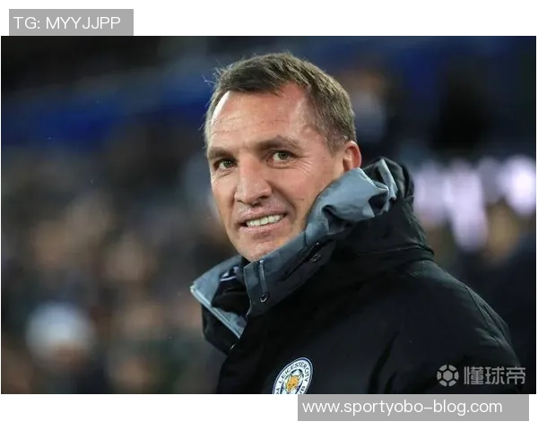 盐贝健人成为荷甲历史首位替补打进10球的球员展现惊人潜力